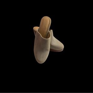 Elegant Gray Women's Mules 9